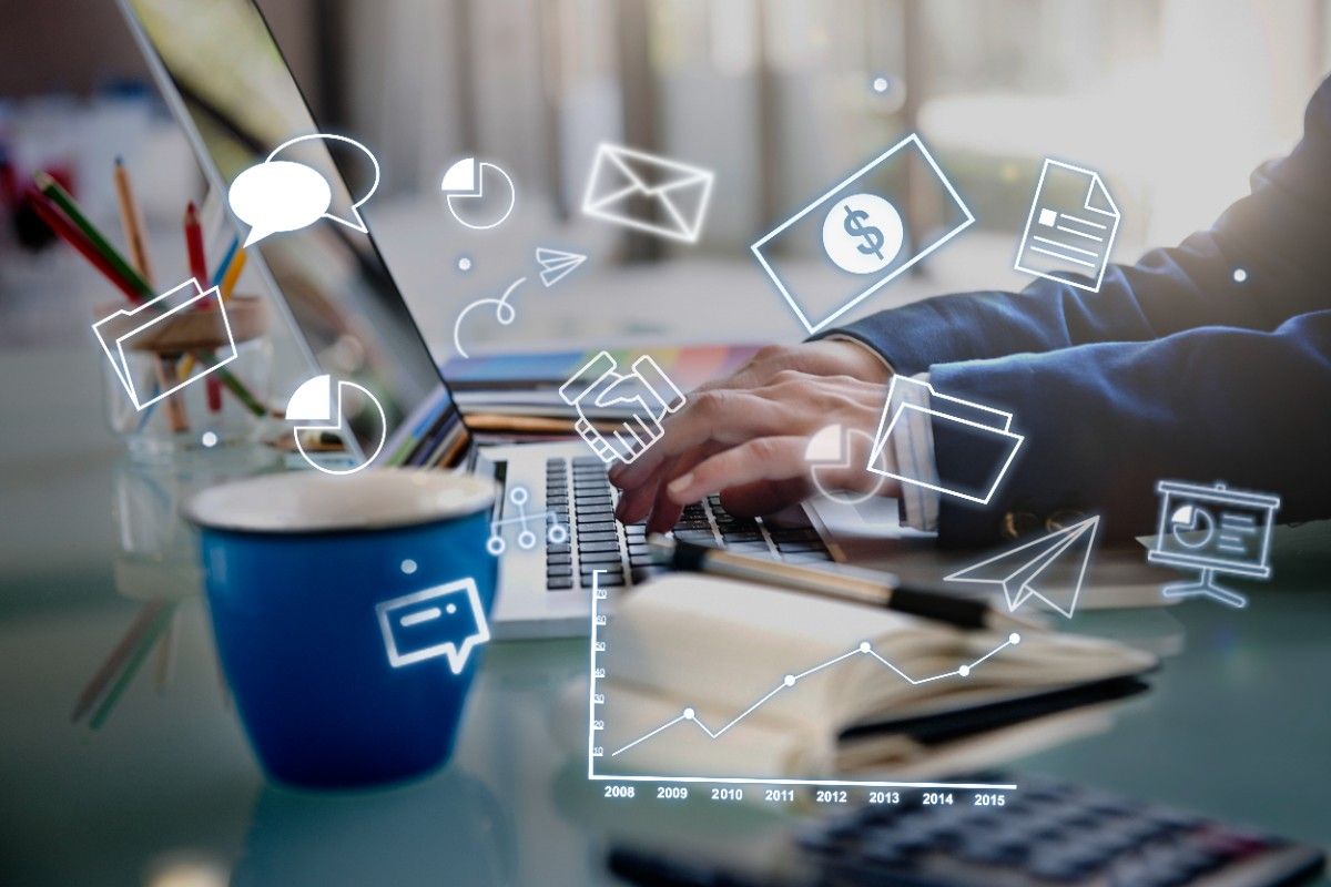 Build a Brand That Sells — Strategy, Design, and Marketing in One